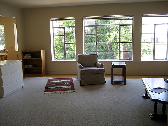 4th image of 1815 Spruce St APT 102