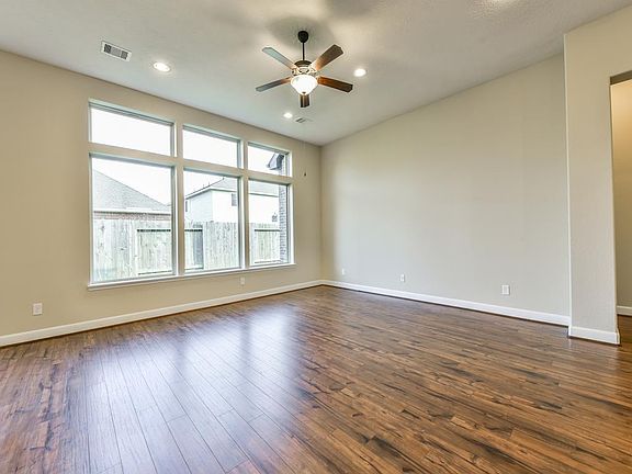 5th image of 9510 Barlow Springs Ln