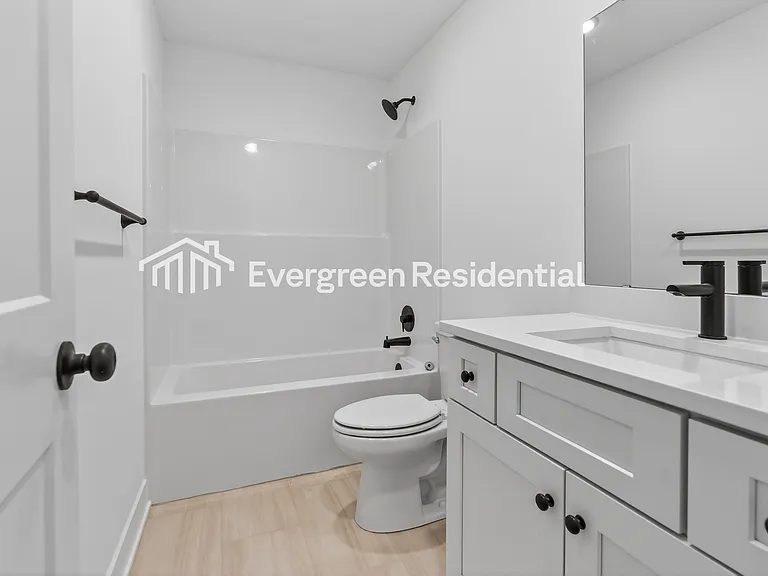 Barryview Townhomes — Photo 18
