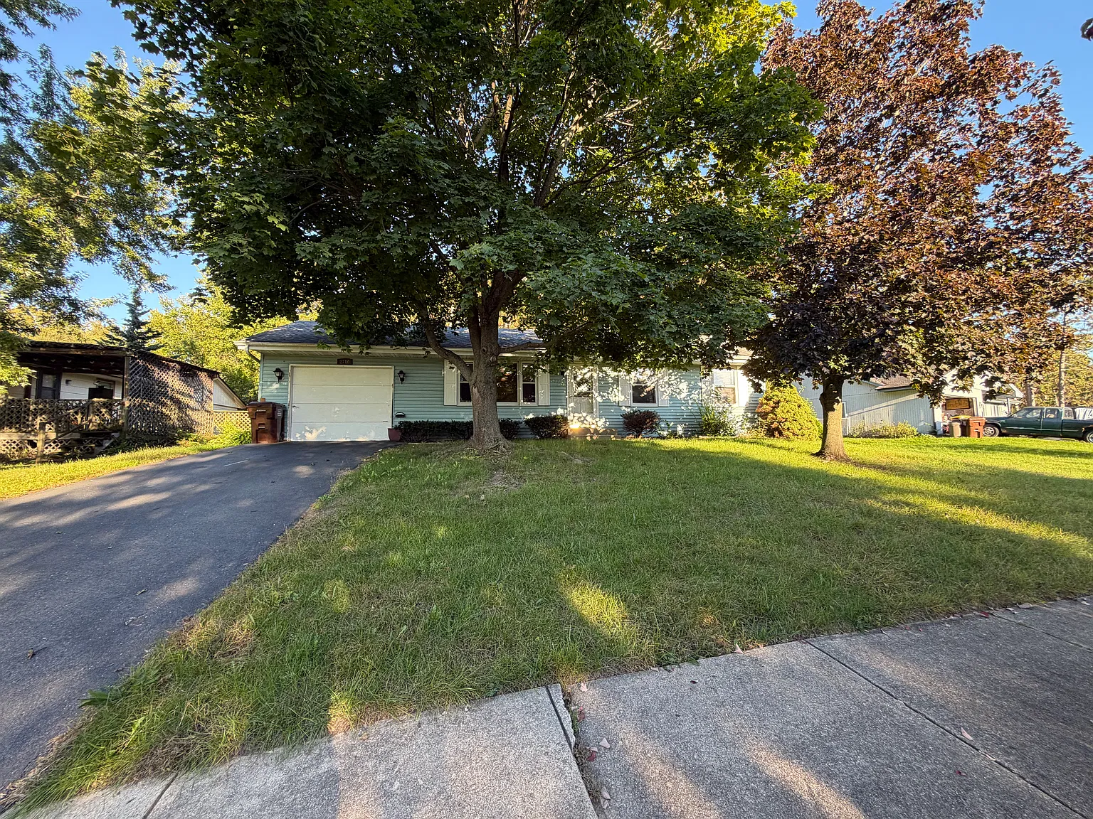 3 bed, 1263 sqft, $1,850 — Photo 1