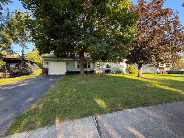 2710 Norway Pine Rd