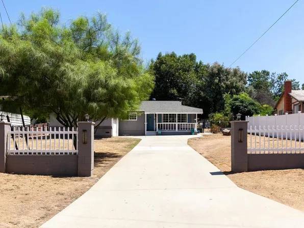 12226 Gay Rio Dr, Lakeside, CA 92040