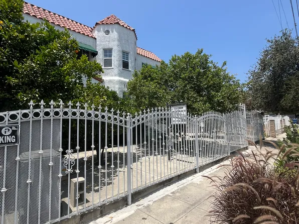 1121 N Kenmore Ave #102, Los Angeles, CA 90029