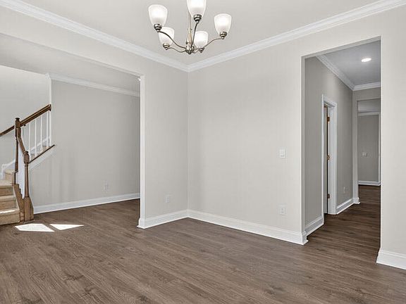 3rd image of 1536 Jasmine View Way