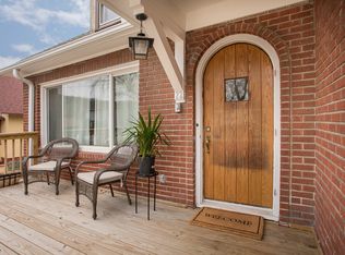 22 Locust Lodge Ave, Council Bluffs, IA 51503