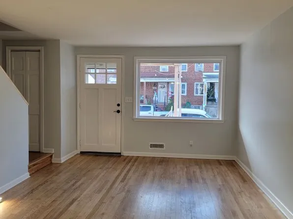 827 Umbra St #1, Baltimore, MD 21224