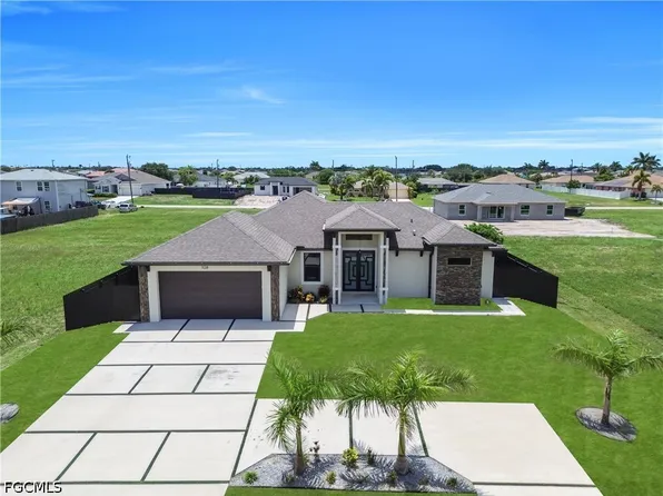 1128 Nelson Rd N, Cape Coral, FL 33993