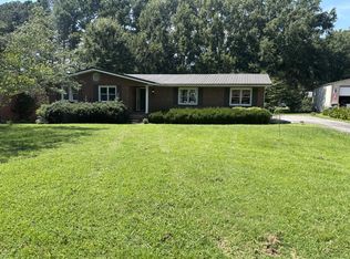 304 Jean St, Paris, TN 38242