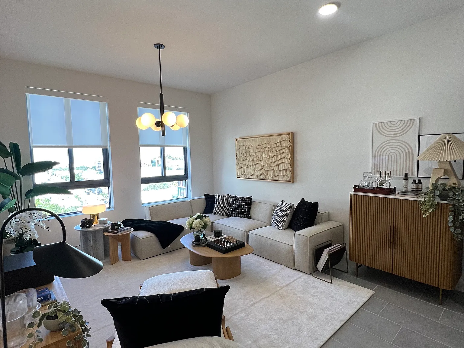 1 bed, 744 sqft, $2,500 — Photo 4