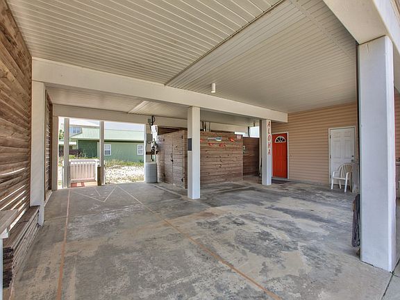 3rd image of 501 W Gulf Beach Dr