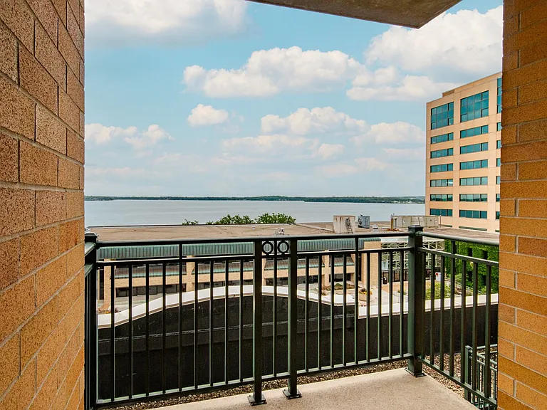 The Madison Mark — Photo 13