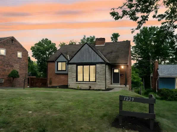 1229 Pinewood Dr, Pittsburgh, PA 15243