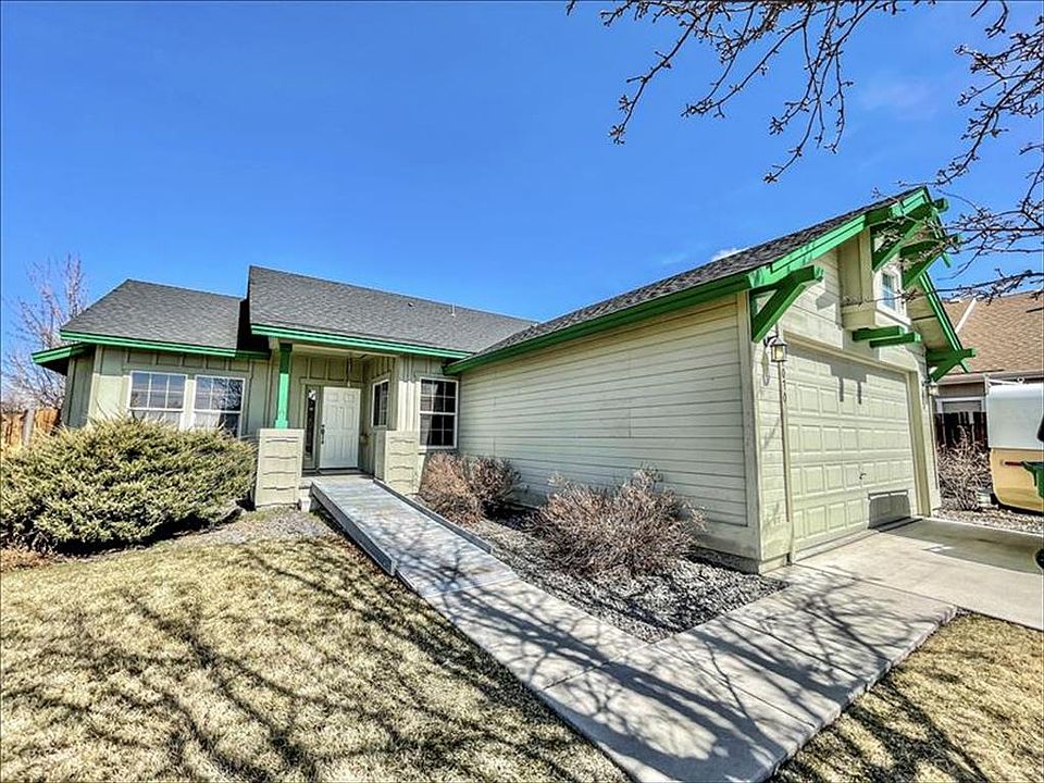 1st image of 1070 Village Knoll Dr