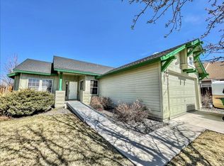 1070 Village Knoll Dr, Sparks, NV 89436