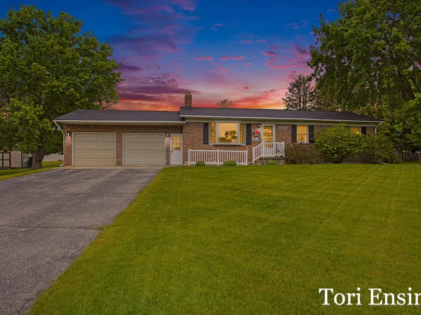 838 N State Rd, Belding, MI 48809