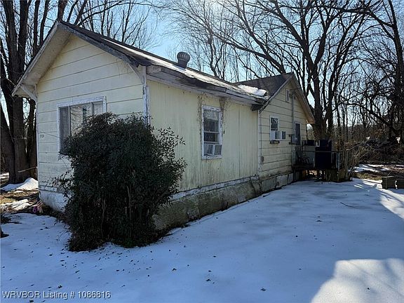 2nd image of 19124 Abbott Rd