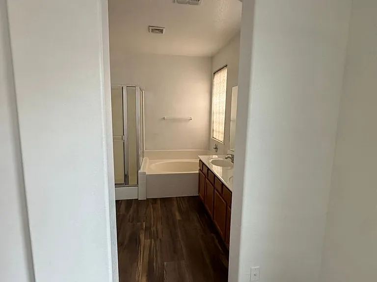 1886 E Don Carlos Ave #156 — Photo 13