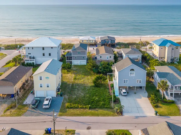 1422 N Topsail Drive, Surf City, NC 28445