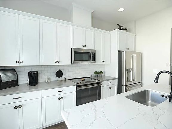5th image of 8451 Karrer Ter