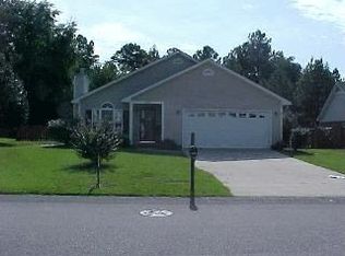 2957 Loon Dr, Fayetteville, NC 28306