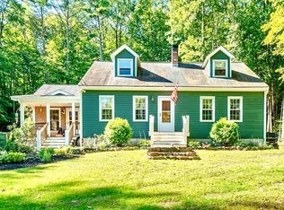 1531 River Rd, Weare, NH 03281