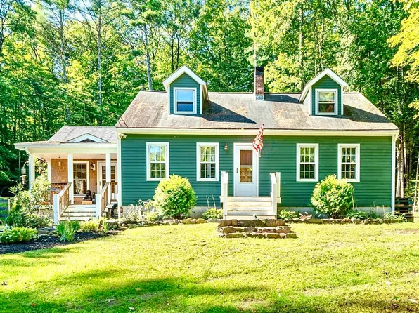 1531 River Road, Weare, NH 03281