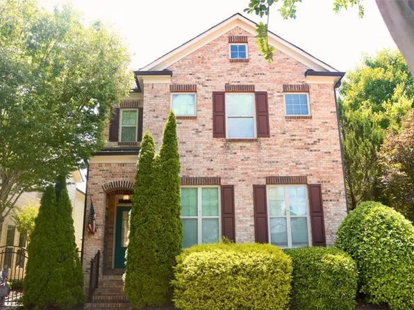 7825 Crownpoint Dr, Alpharetta, GA 30005