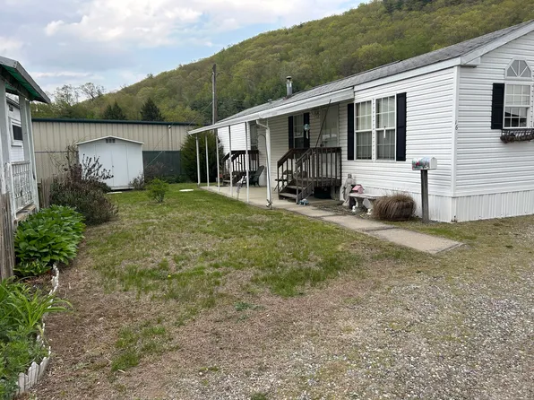 16 New Street, Beacon Falls, CT 06403