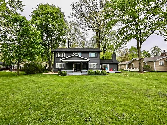 2nd image of 516 Shady Lane Dr