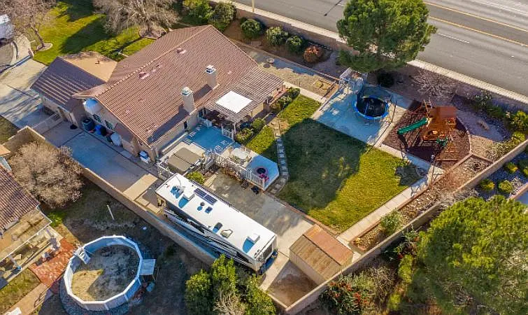 4737 Alojar Ln — Photo 13