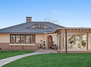 1029 Madison St, Saint Charles, MO 63301