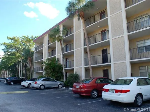 2650 NW 49th Ave APT 427, Fort Lauderdale, FL 33313