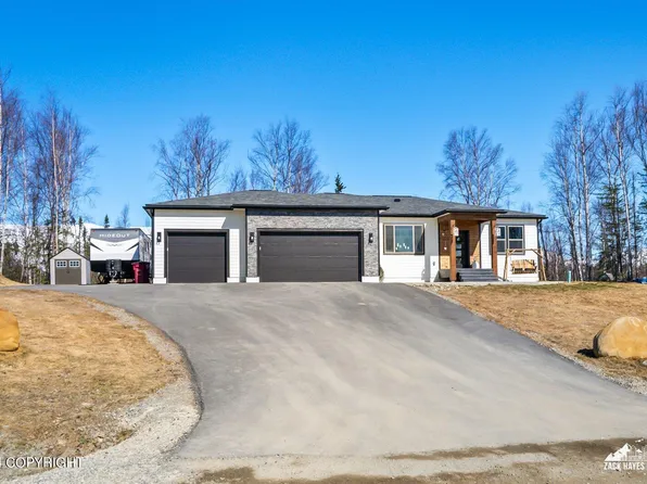1933 E Ridgeview Dr, Wasilla, AK 99654