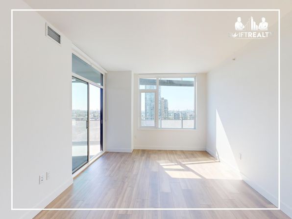 2 bedroom rental in Burnaby — photo 2