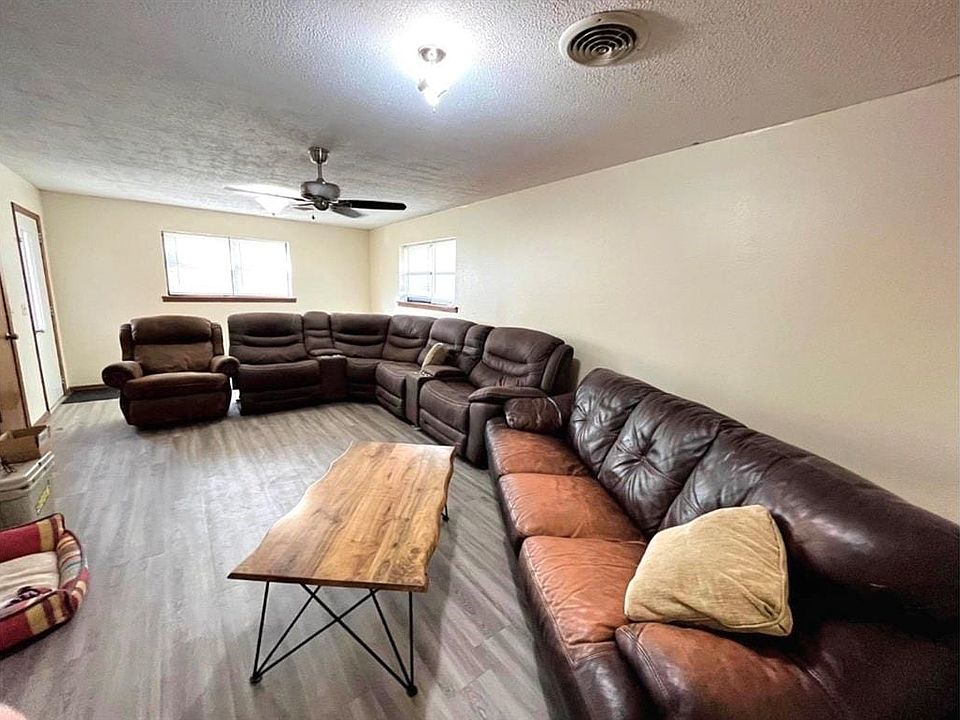 214 S Randlett St, Hobart, OK 73651 Zillow