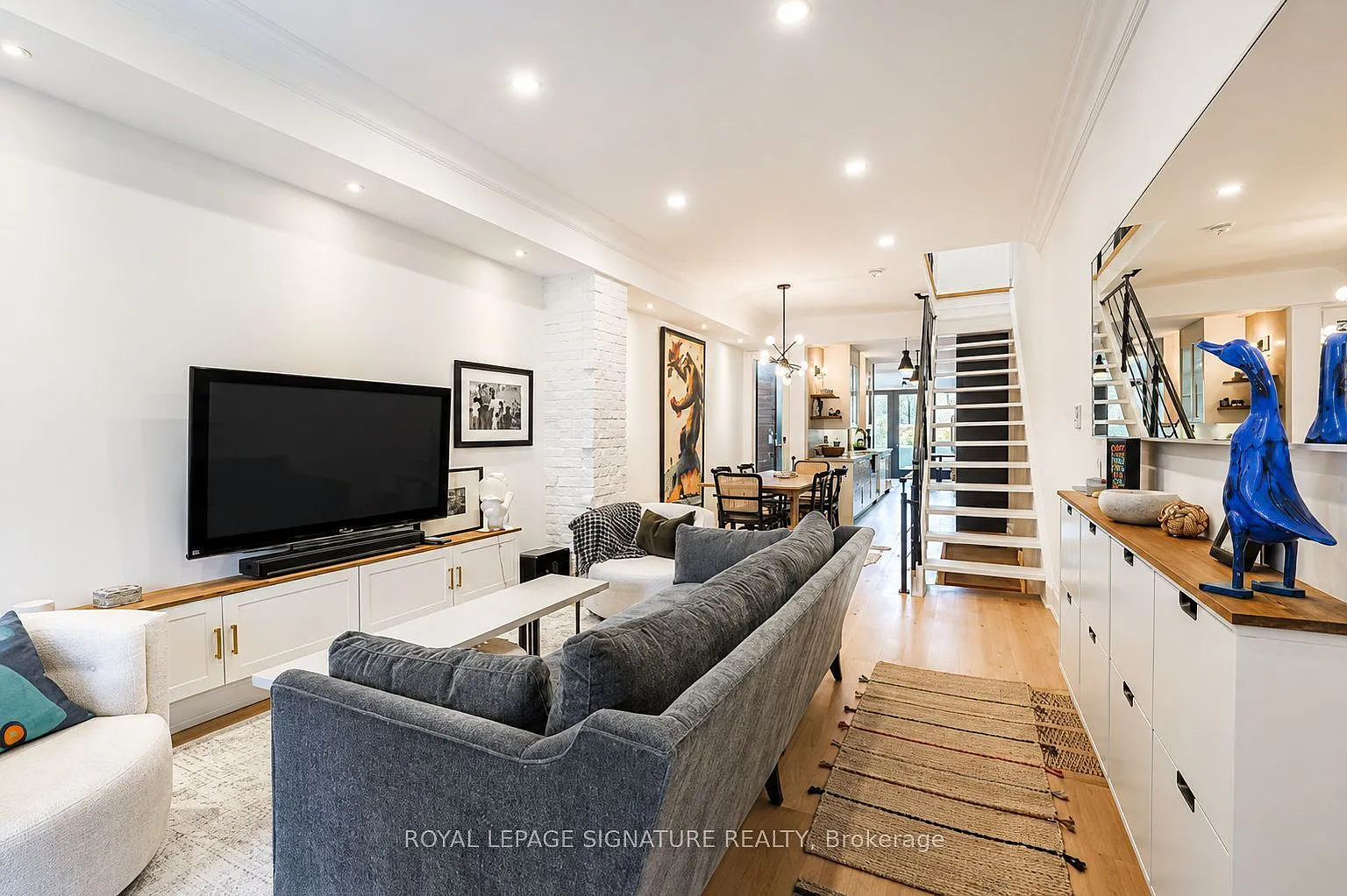 3 bed, $7,495 — Photo 2
