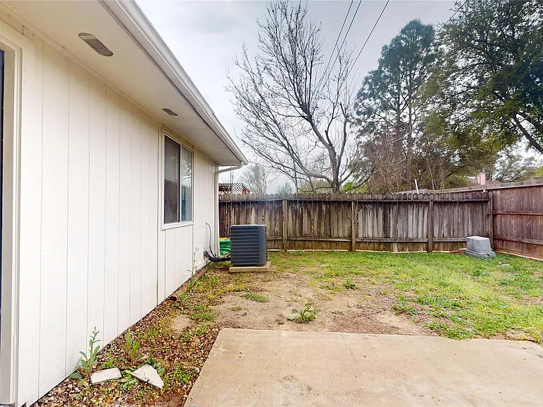 2331 Barrington Place Dr — Photo 46