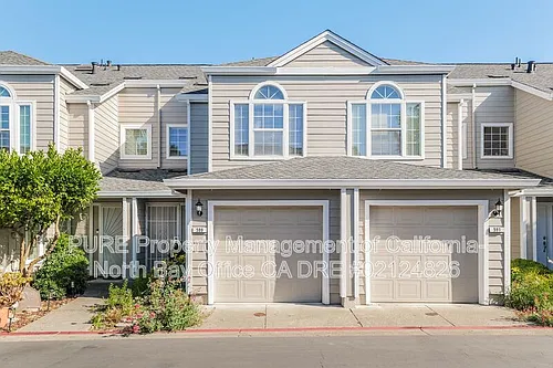599 Spruce St Photo 1