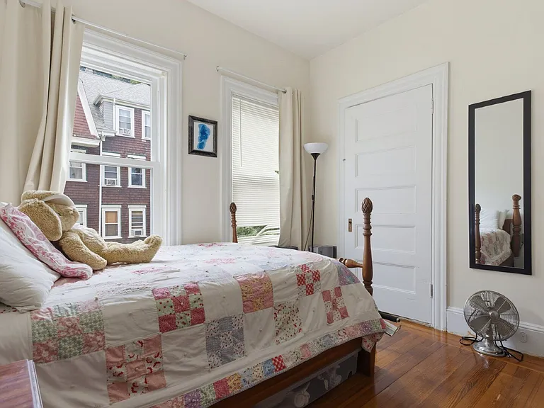 41 Warren Ave #2 — Photo 6