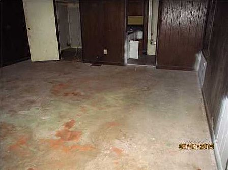 Master with walking closet