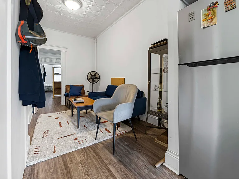 682 Seneca Ave #3L — Photo 6