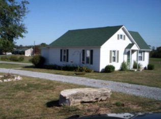 1560 Hardinsburg Rd, Cecilia, KY 42724