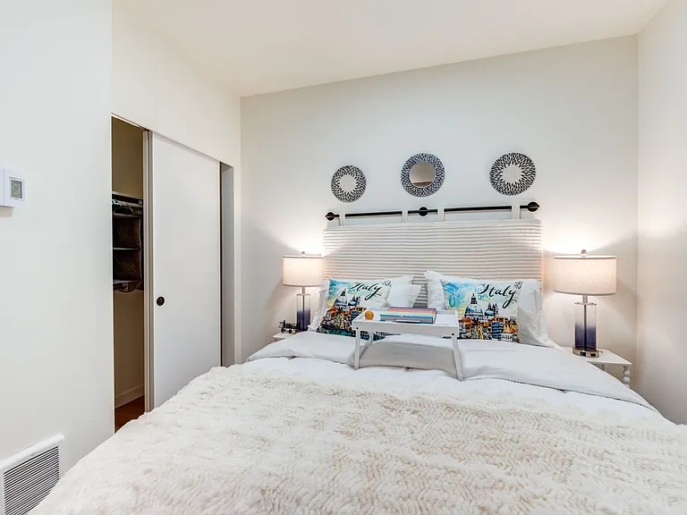 3402 Colby Ave — Photo 15