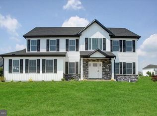 6 Suebecca Dr, Carlisle, PA 17013