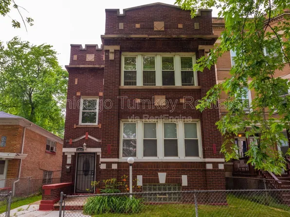 1326 E 72nd St #1, Chicago, IL 60619