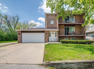 5846 Sunrise Ave, Clarendon Hills, IL 60514