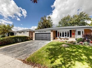 71 Oakmeadow Blvd, Toronto, ON M1E4G6