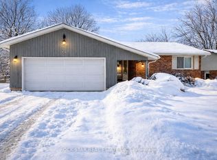 168 Millwood Cres, Kitchener, ON N2P1M4