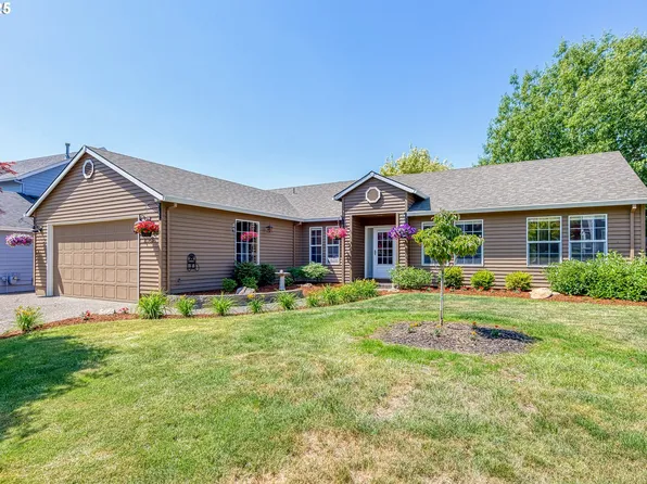 15965 SW Bowmen Ln, Sherwood, OR 97140