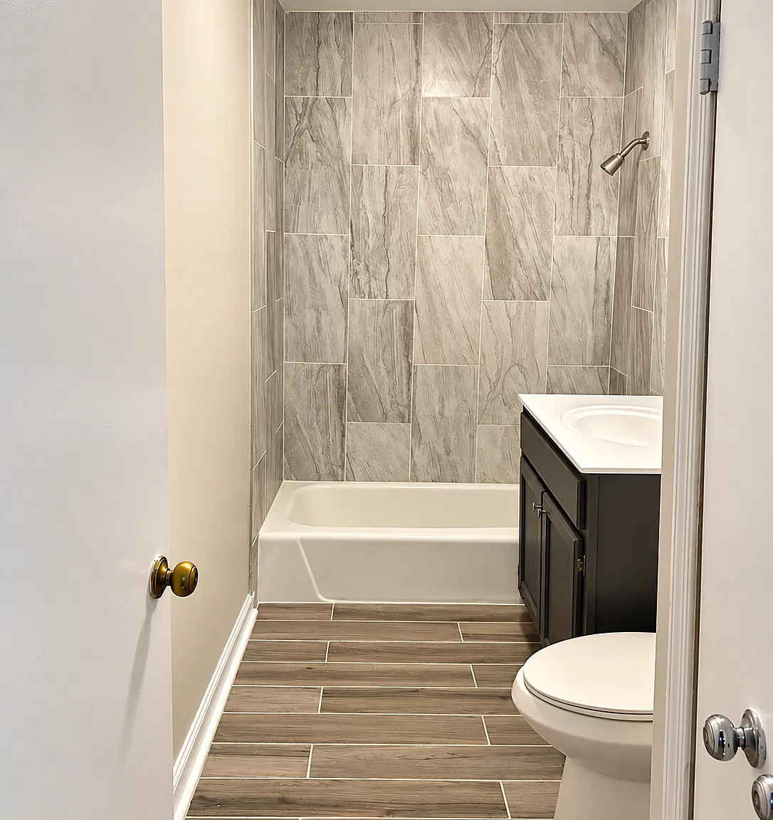3 bed, $1,500 — Photo 2